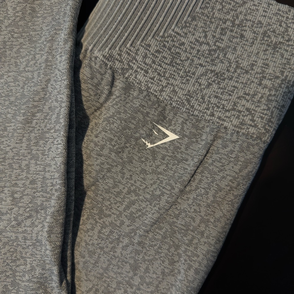 Gymshark Light Grey Marl Seamless Legging (Size M)
